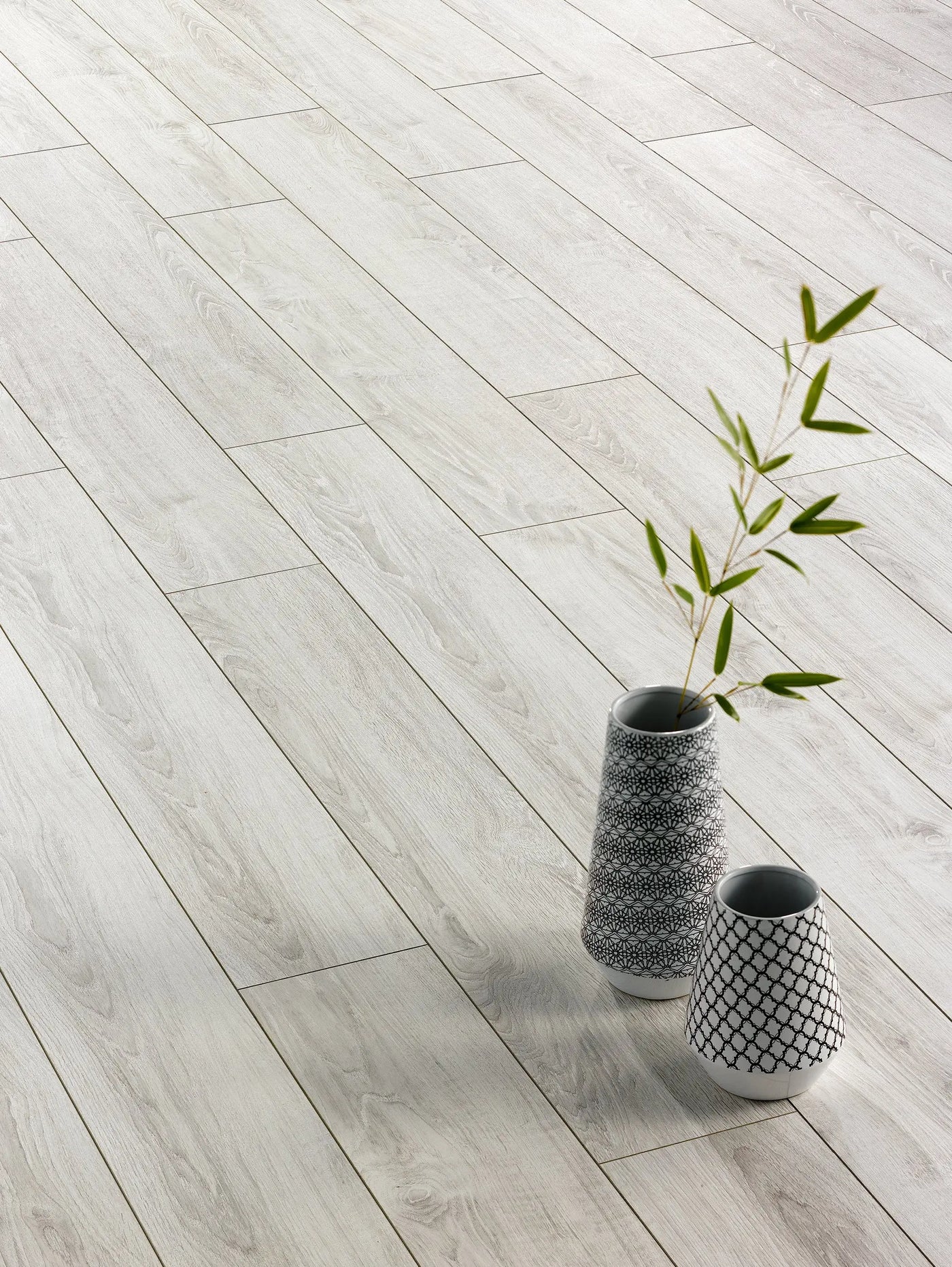 An image of a   ALSAFLOOR Polar Oak by LONGTERM house floor