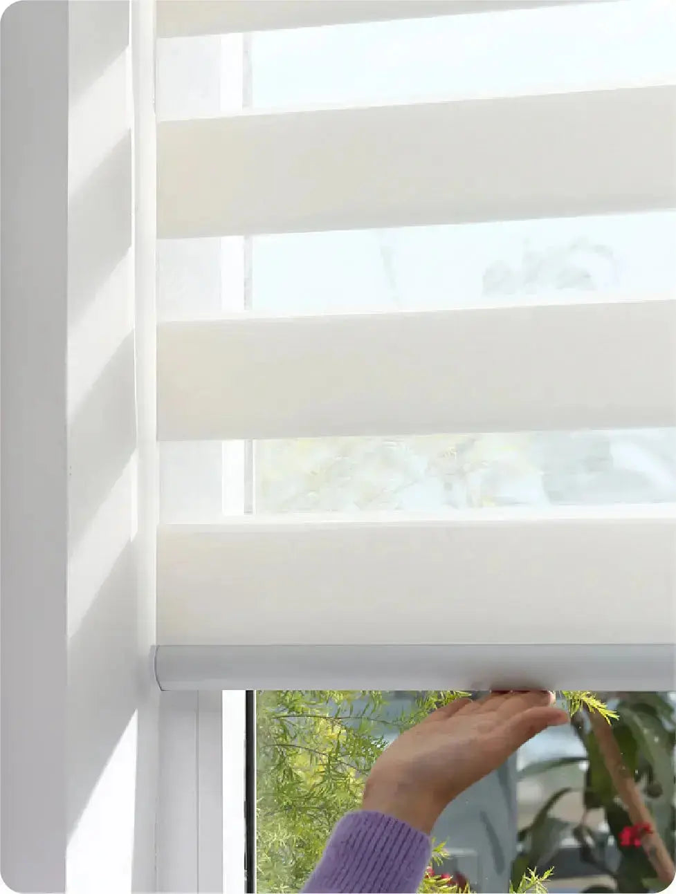 An image of a   Retractable Wand Light-Filtering UV Protection Zebra Shades(VO) by LONGTERM house floor